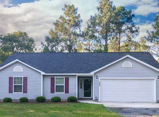 804 Loop Rd, Raeford, NC 28376