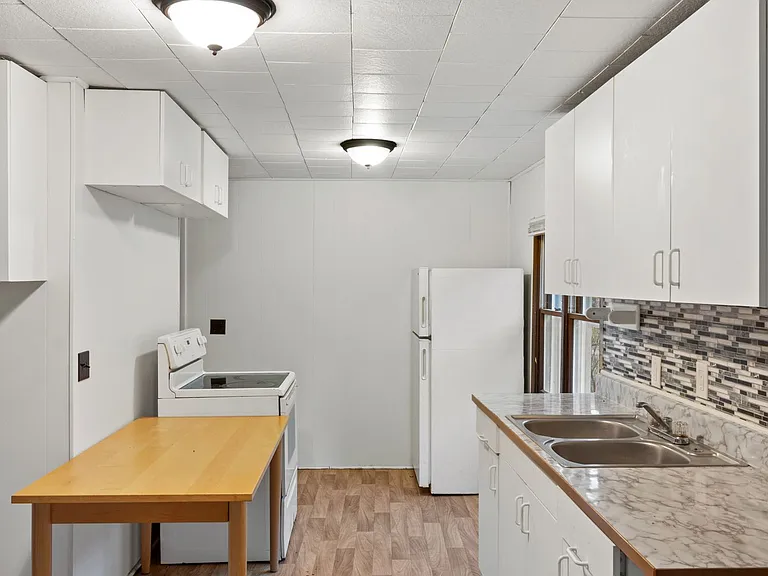N16474 26th Ave — Photo 12