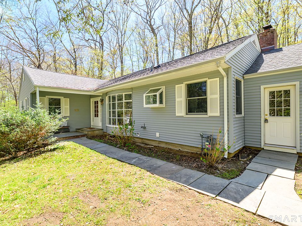 1st image of 290 Red Fox Road