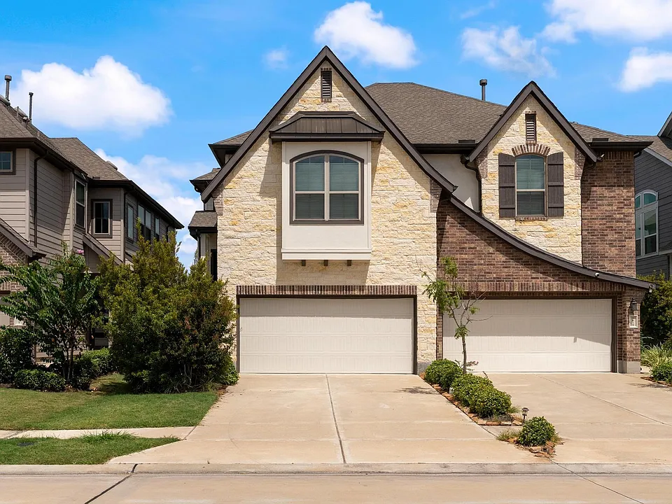 1615 Rustling Creek Dr