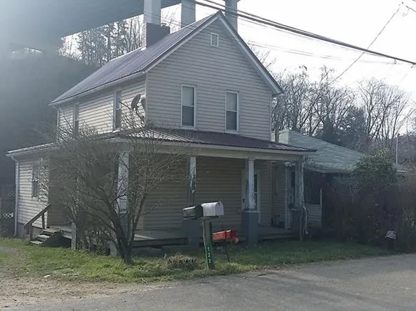120 Garretts Run Rd, Kittanning, PA 16201