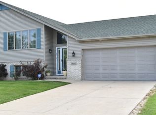 8367 Buchanan St, Merrillville, IN 46410