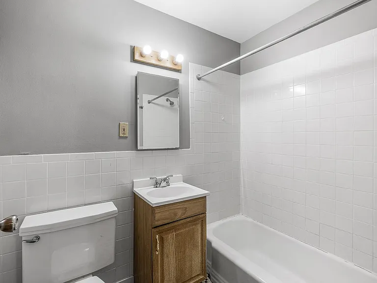 8601 Nicollet Ave S #102 — Photo 22