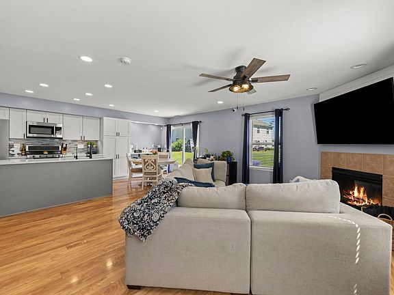 4th image of 25201 S Shannon Dr