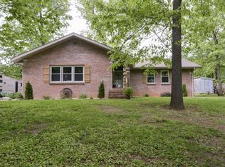 2231 W Farm Road 94, Springfield, MO 65803