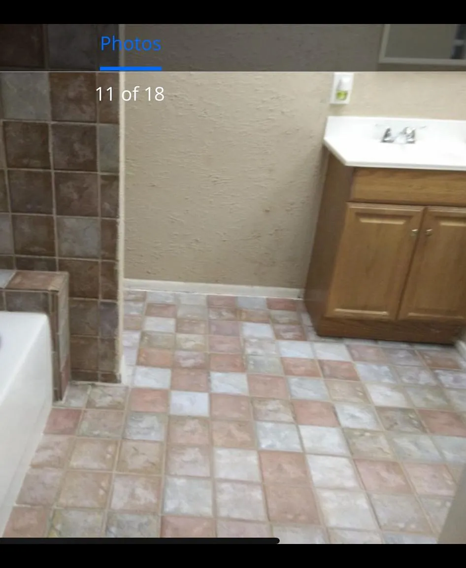 2662 Heritage Cir — Photo 2