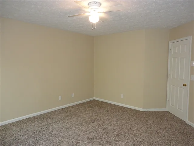 3711 Crescent Hill Ln NW — Photo 10