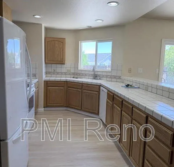 4796 Pradera St — Photo 8