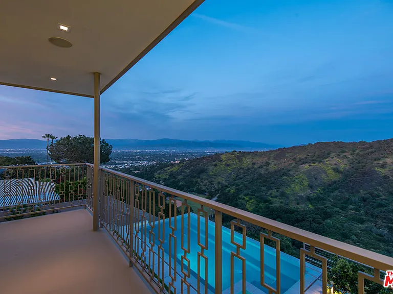 3642 Beverly Ridge Dr — Photo 9