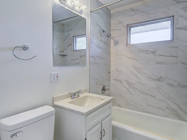 9000 Bayless Rd — Photo 6