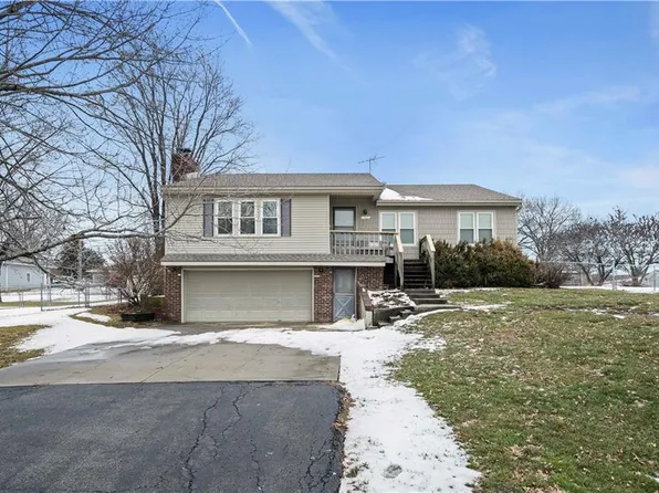 17021 Jackson Ave, Holt, MO 64048