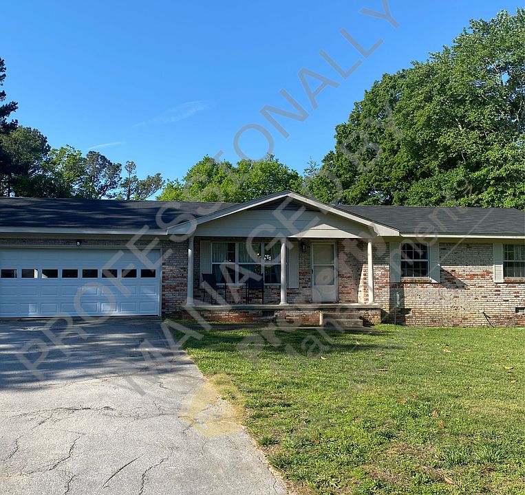 1st image of 4306 Thunderbird Dr