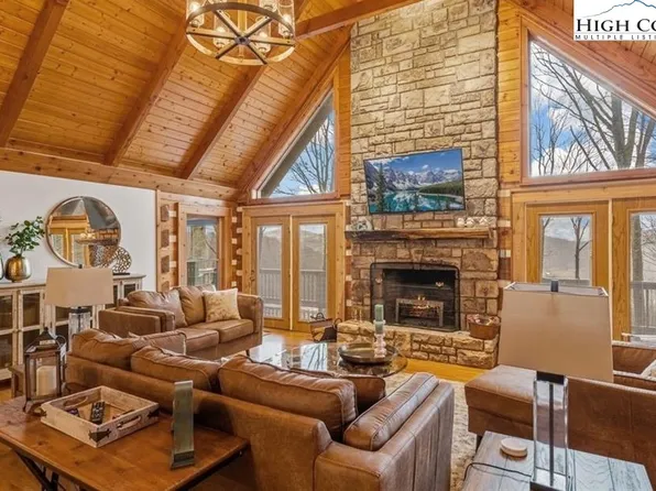 885 John Erwin Road, Banner Elk, NC 28604