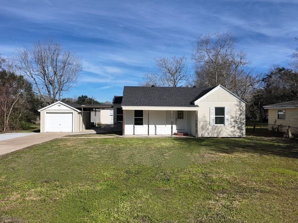 (undisclosed Address)