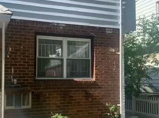 159-05 65th Ave, Fresh Meadows, NY 11365