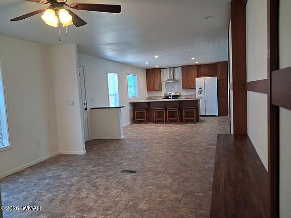 5th image of 1137 Mountain View Dr