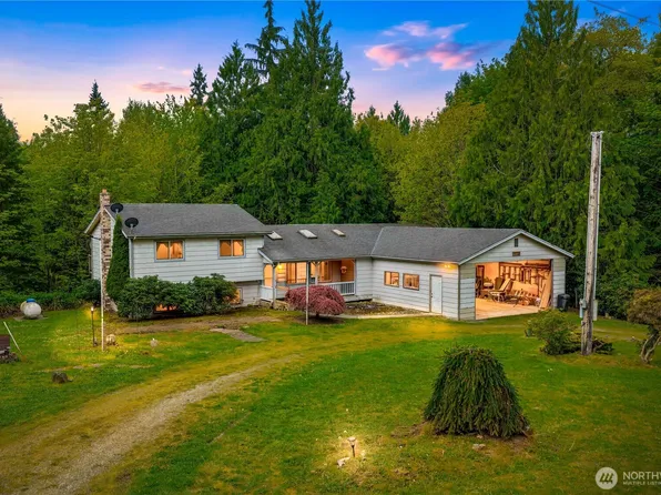 7220 174th St NW, Stanwood, WA 98292