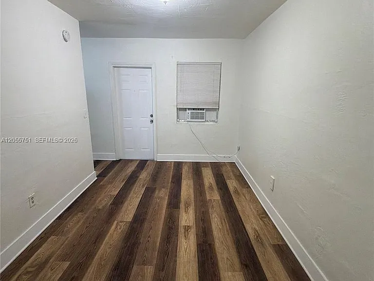 3669 Thomas Ave #16 — Photo 3