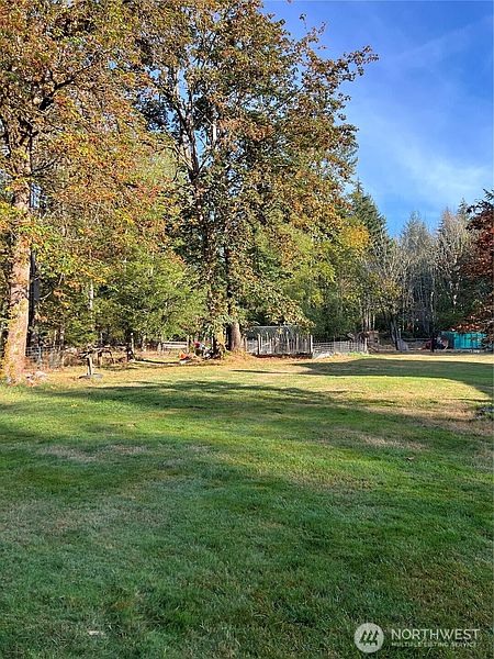 3rd image of 29710 52nd Avenue E