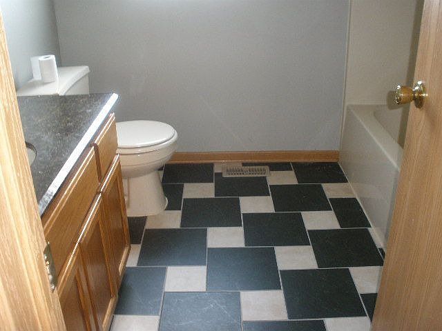 2nd image of 7012 Floyd Ct