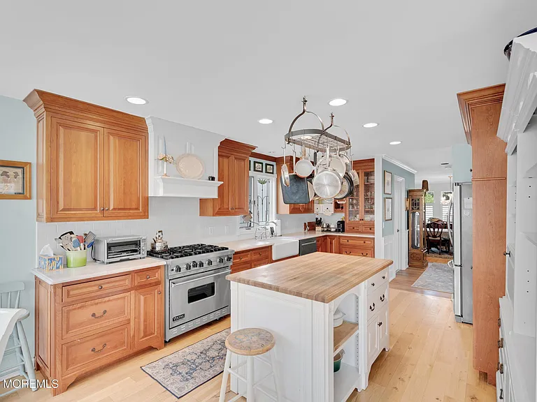 200A Beacon Blvd — Photo 11
