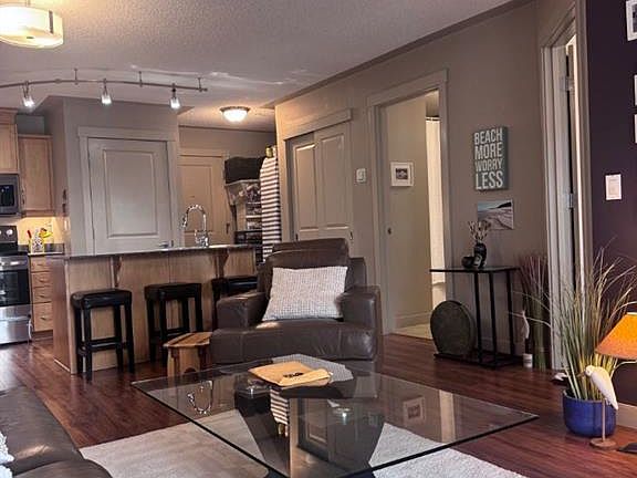 5th image of 2233 N 34th Ave SW #223