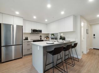 2892 E 10th Ave #308, Vancouver, BC V5M 2A9