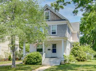 162 Branch Ave, Red Bank, NJ 07701
