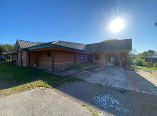 1131 E Main St, Flippin, AR 72634