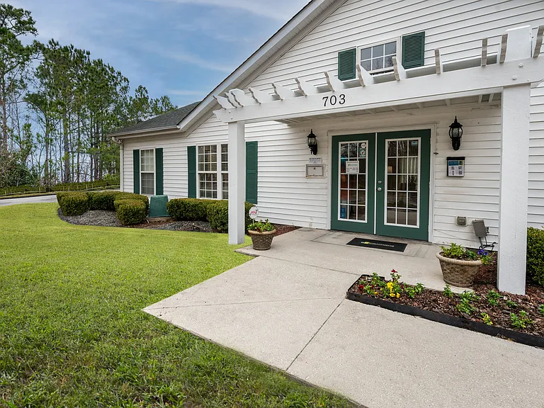 Deerbrook Apartments — Photo 27