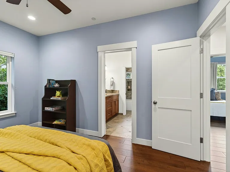 2204 Bryce Ln — Photo 30