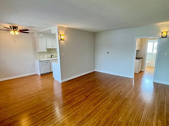2nd image of 8939 Cadillac Ave #303