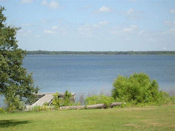 2nd image of 2806 Private Road 3776