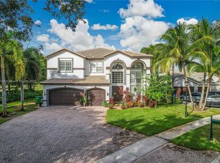 5498 SW 195th Ter, Miramar, FL 33029