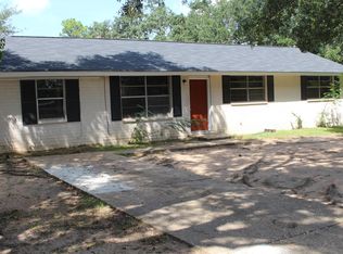 1703 Samford Dr, Albany, GA 31707