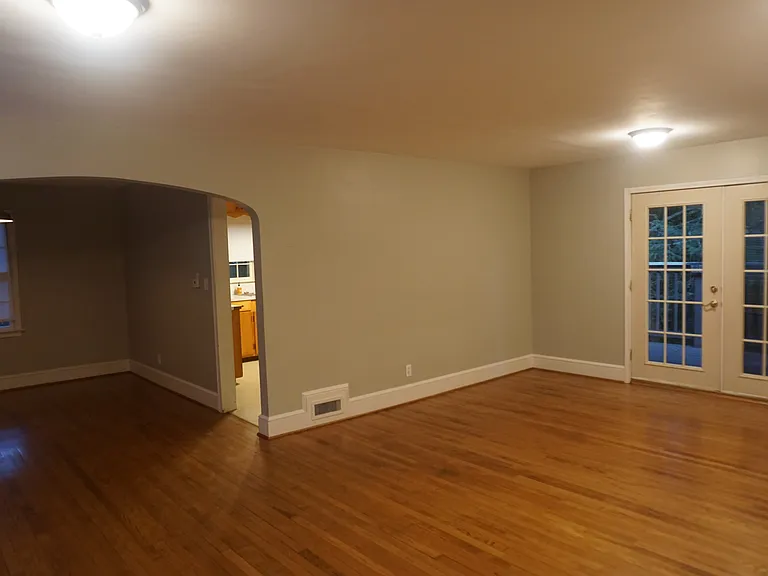 20 Devonshire Pl — Photo 7