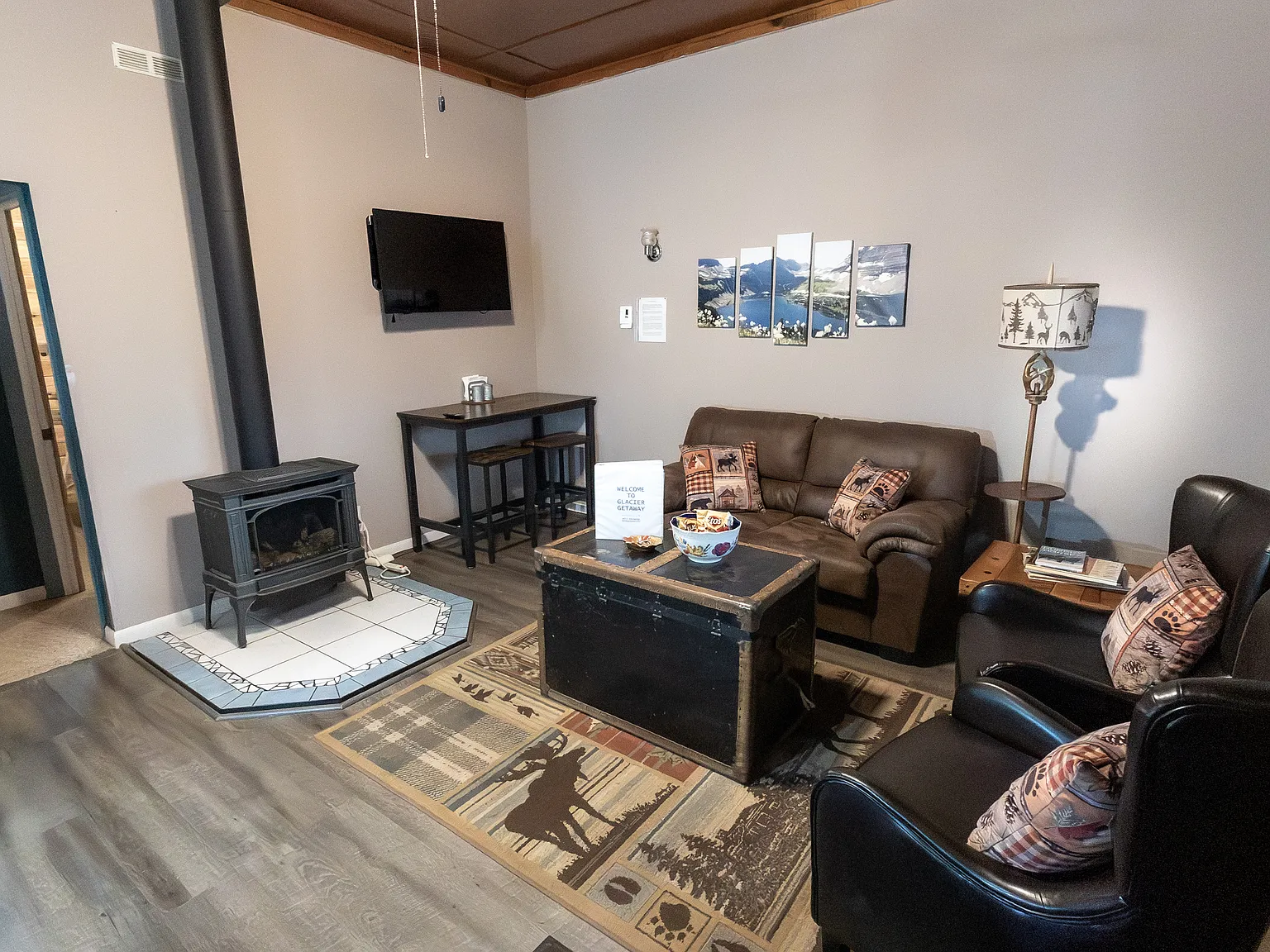 2 bed, 400 sqft, $850 — Photo 2