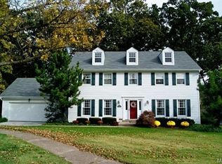 2172 Wide Oak Ct, Chesterfield, MO 63017