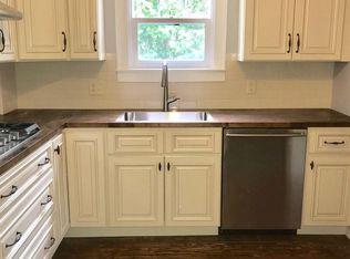 925 Clifford Ave SE, Grand Rapids, MI 49546