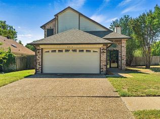 4514 Gentle Springs Dr, Arlington, TX 76001