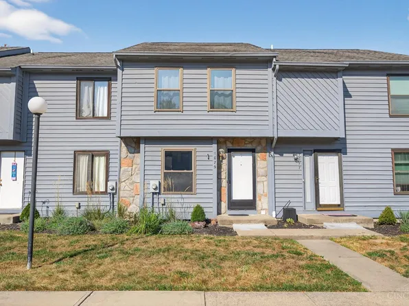 1079 Kensington Ln, Cincinnati, OH 45245