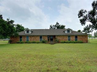 131 January Ln, Ponder, TX 76259