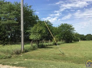 10801 SW Jordan Rd, Wakarusa, KS 66546