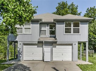 1001 S Hocker St, Independence, MO 64050