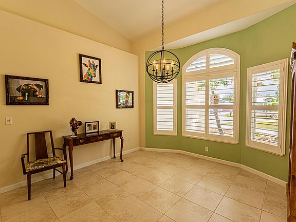 4th image of 5333 NW Alam Cir