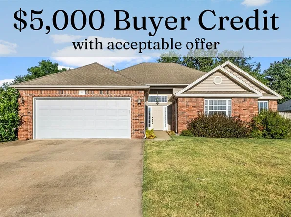 791 Walker St, Centerton, AR 72719