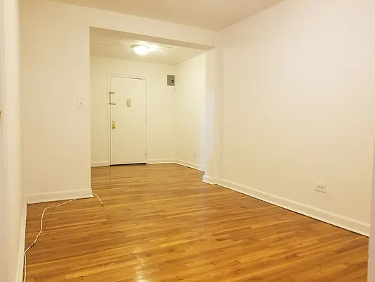 Rented by Lang Realty LLC | media 1