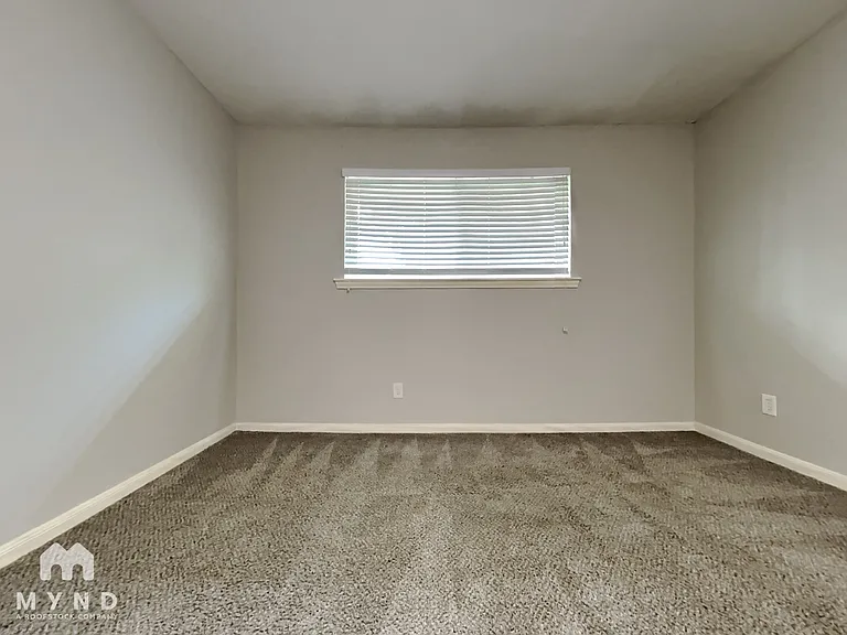 2163 Drayton Ln — Photo 13