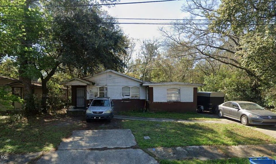 1st image of 1926 SPRING DRIVE Road