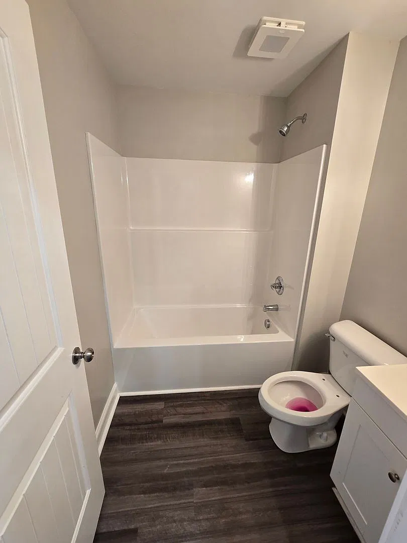 211 Liberty Drive Apts A And B — Photo 4